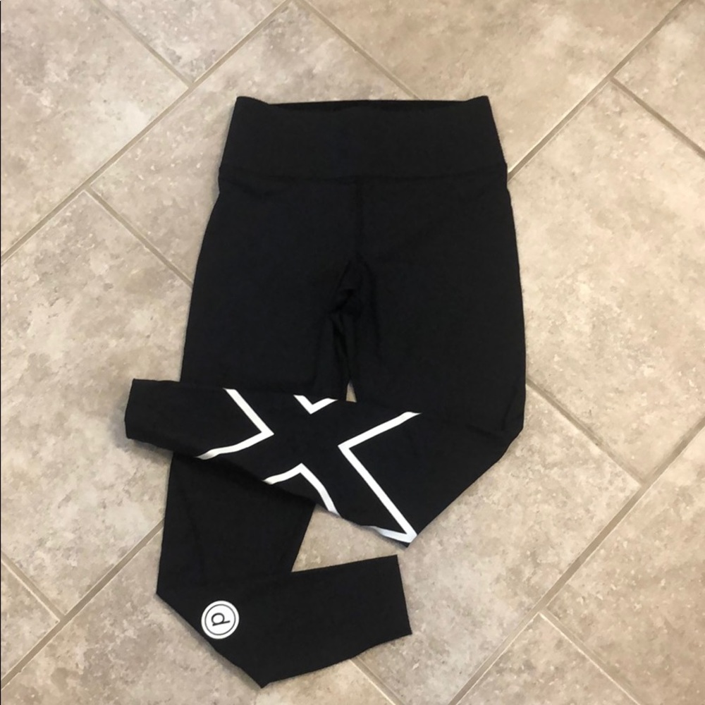 Pure Barre, 2XU, Compression